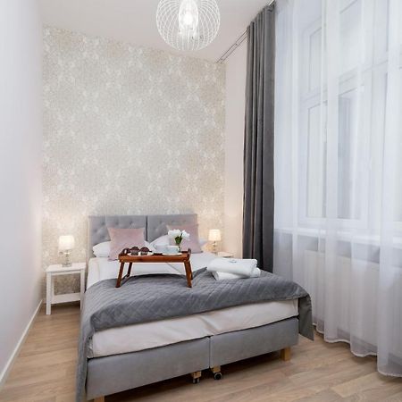 Beautiful Apartments Krakow Dietla By Noclegi Renters Eksteriør bilde